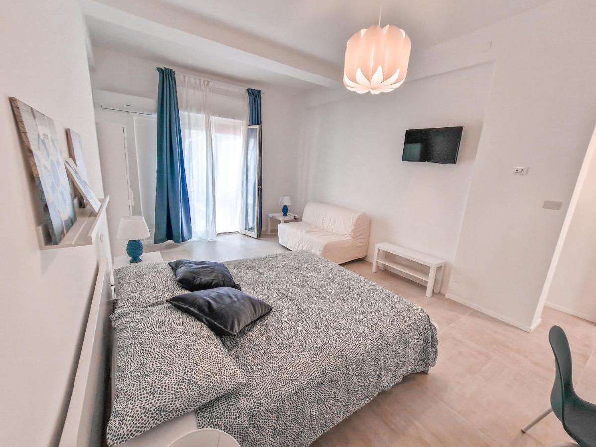 Holy Dove By Wonderful Italy Apartment เชฟาลู ภายนอก รูปภาพ