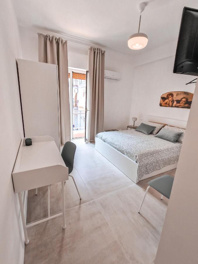 Holy Dove By Wonderful Italy Apartment เชฟาลู ภายนอก รูปภาพ