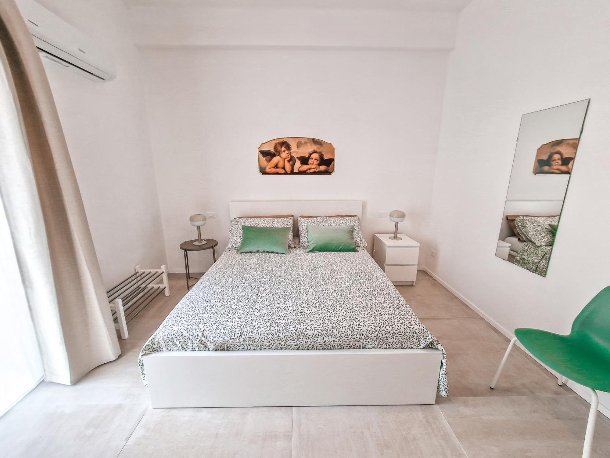 Holy Dove By Wonderful Italy Apartment เชฟาลู ภายนอก รูปภาพ